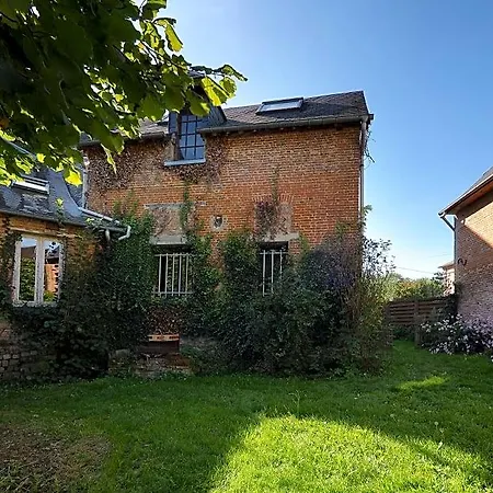 Au Moulin De L'andelle Bed & Breakfast